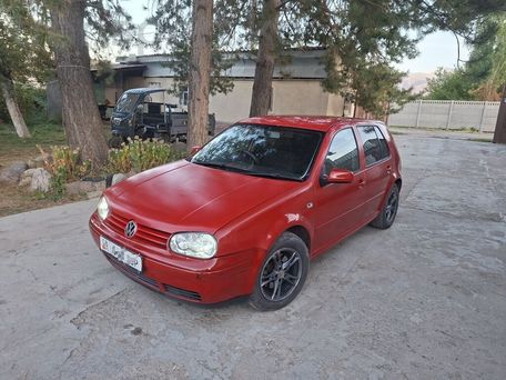 Volkswagen Golf, 2003
