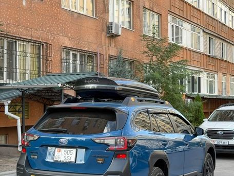 Subaru Outback, 2023 — 照片 4