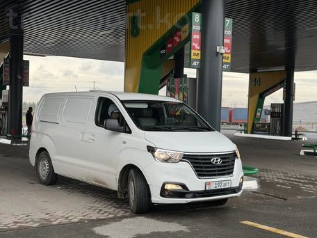 Hyundai Starex, 2018 — фото 1