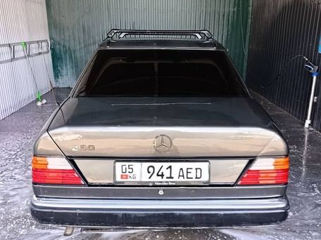 Mercedes-Benz E-Класс, 1990 — photo 3