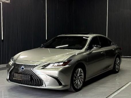 Lexus ES, 2020 — 照片 1