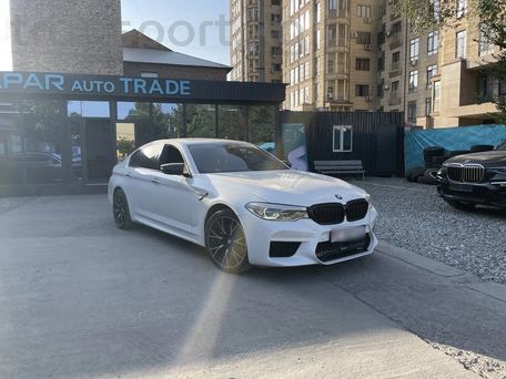BMW 5 серии, 2017 — 照片 1