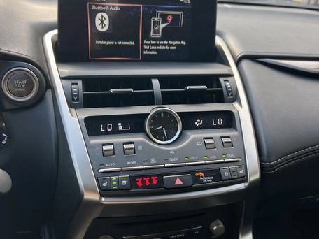 Lexus NX, 2019 — сүрөт 9