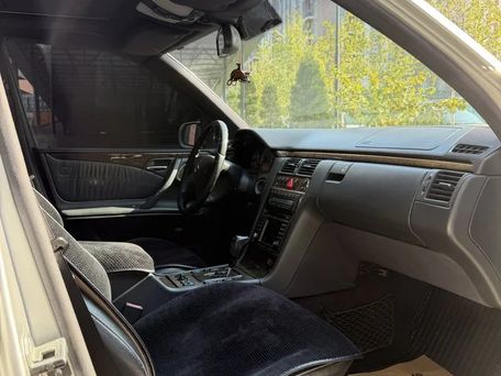 Mercedes-Benz E-Класс, 2000 — photo 7
