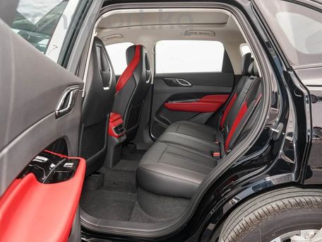 Hongqi HS3, 2023 — photo 10