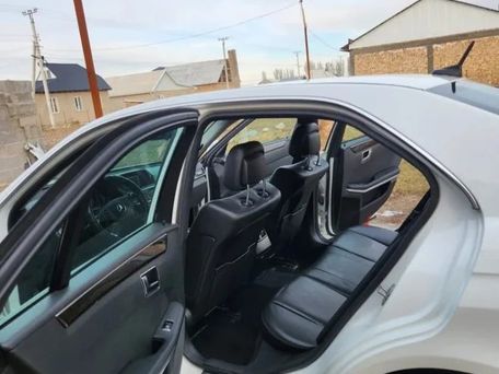 Mercedes-Benz E-Class, 2012 — сүрөт 3