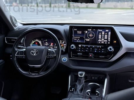 Toyota Highlander, 2021 — photo 8