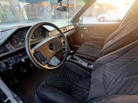 Mercedes-Benz W124, 1990 — сүрөт 3
