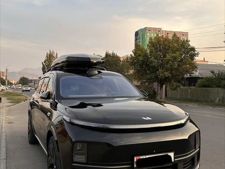 Li Auto (Lixiang) L9, 2023