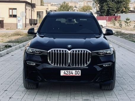 BMW X7, 2021 — 照片 1