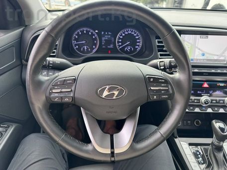 Hyundai Avante, 2019 — 照片 13