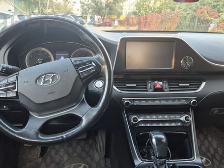 Hyundai Grandeur, 2019 — photo 1