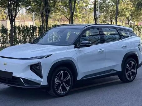 Geely Galaxy L7, 2024 — 照片 2