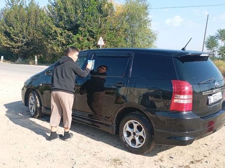 Toyota Wish, 2003 — photo 8