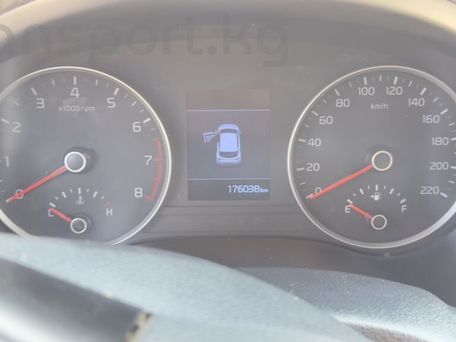 Kia Stonic, 2019 — 照片 10