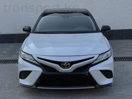 Toyota Camry, 2019 — 照片 2