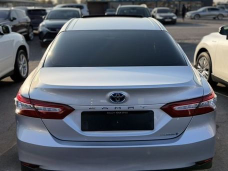 Toyota Camry, 2020 — photo 6