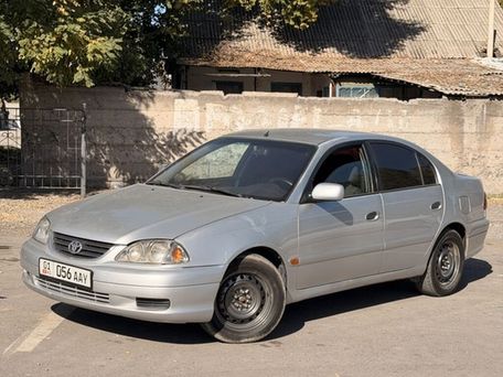 Toyota Avensis, 2002 — photo 1