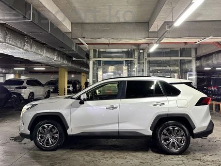 Toyota RAV4, 2018 — фото 10