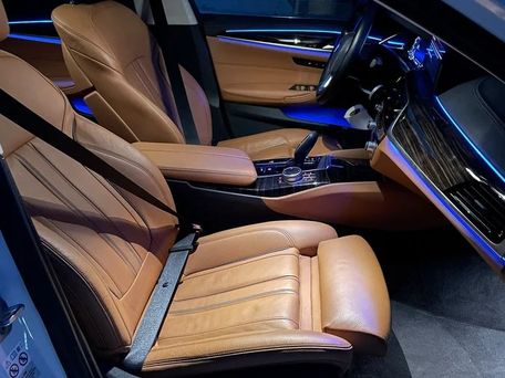 BMW 5 серии, 2020 — 照片 4