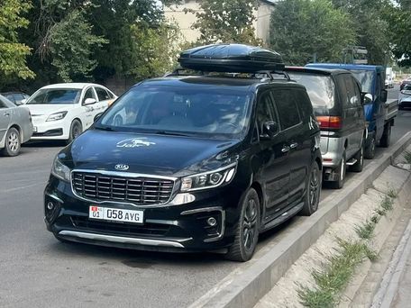 Kia Carnival, 2018 — сүрөт 8