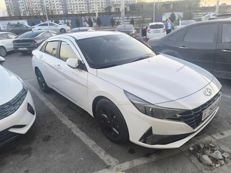 Hyundai Avante, 2021 — photo 1
