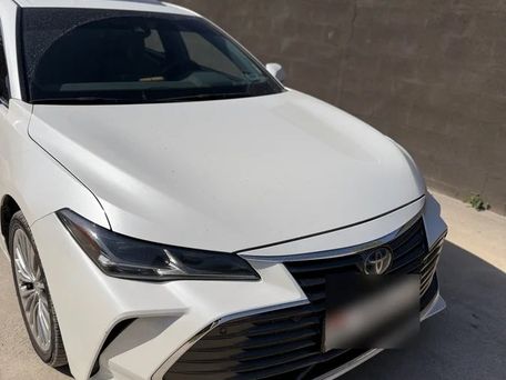 Toyota Avalon, 2021 — 照片 1