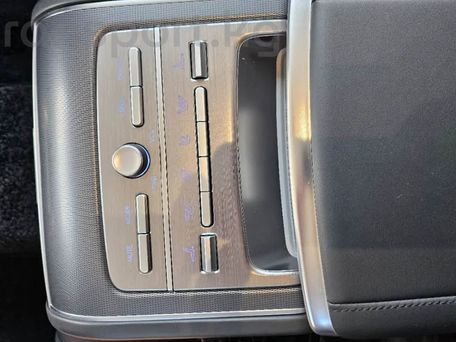 Hyundai Grandeur, 2023 — photo 6
