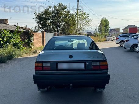 Volkswagen Passat, 1989 — photo 4