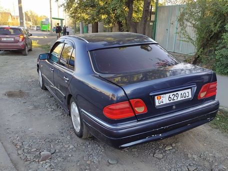Mercedes-Benz E-Класс, 1996 — 照片 3