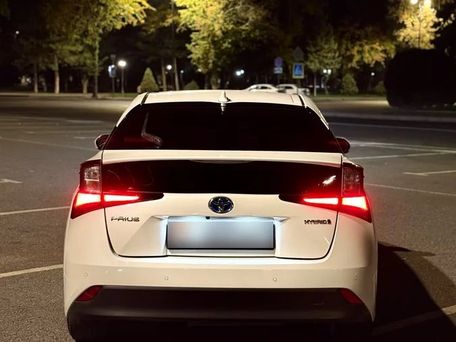 Toyota Prius, 2020 — сүрөт 3