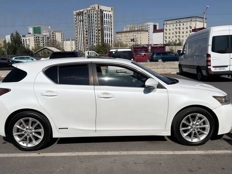Lexus CT, 2012 — фото 4
