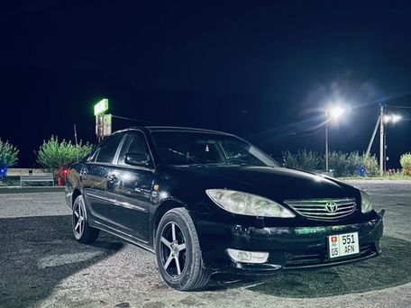 Toyota Camry, 2005