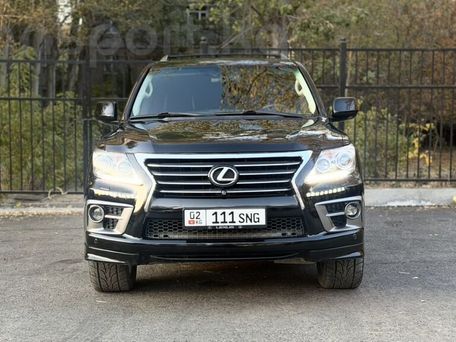 Lexus LX, 2010 — photo 1