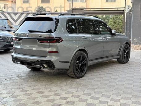 BMW X7, 2022 — фото 3
