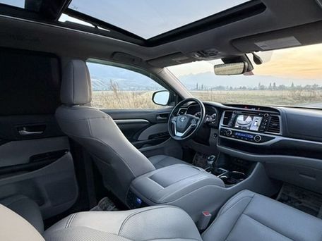 Toyota Highlander, 2018 — фото 11