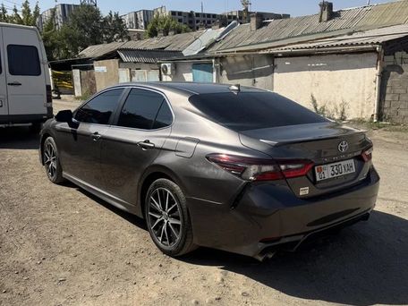 Toyota Camry, 2021 — сүрөт 3