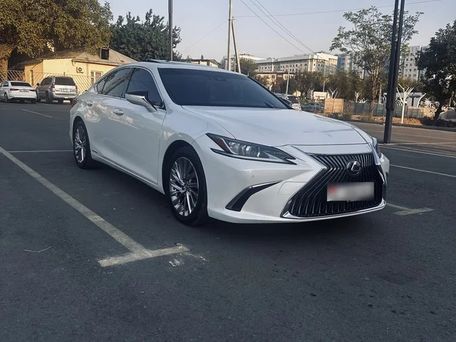 Lexus ES, 2020 — photo 2