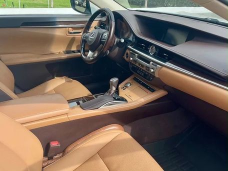 Lexus ES, 2016 — сүрөт 6
