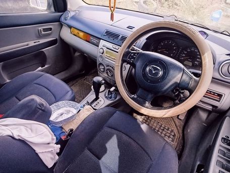 Mazda Verisa, 2003 — photo 5