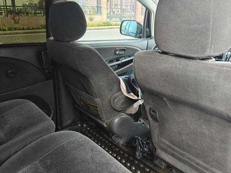 Toyota Estima, 2004 — сүрөт 4