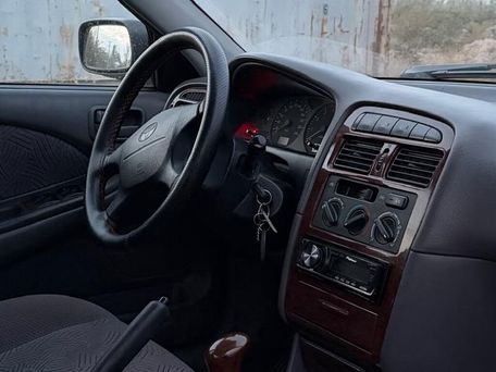 Toyota Avensis, 1998 — сүрөт 6