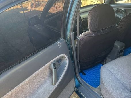 Mazda 626, 1992 — photo 7