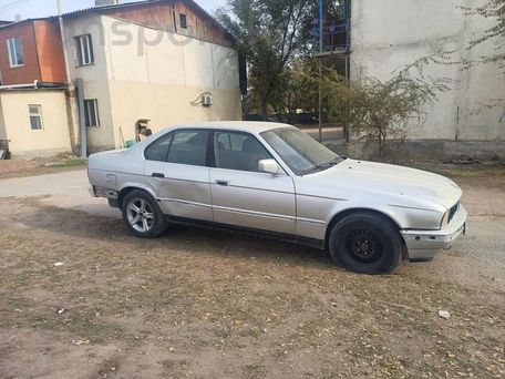 BMW 5 Series, 1993 — photo 2