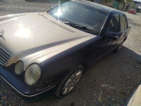 Mercedes-Benz E-Класс, 2000 — сүрөт 4