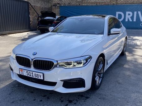 BMW 5 Series, 2020 — photo 2