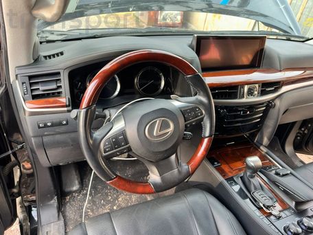 Lexus LX, 2020 — фото 9