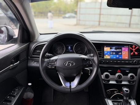Hyundai Avante, 2018 — сүрөт 8