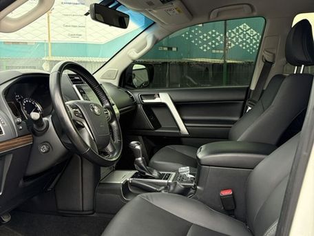 Toyota Land Cruiser Prado, 2022 — 照片 6