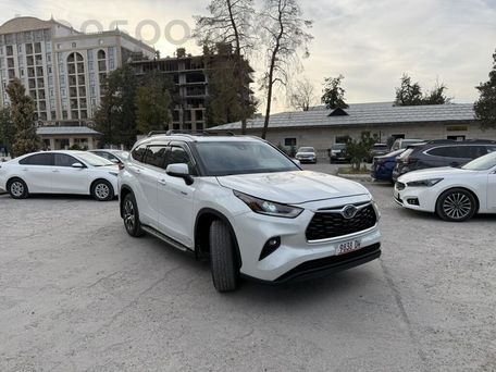 Toyota Highlander, 2022 — сүрөт 2
